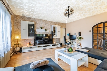 Prodej domu 175 m², Davle