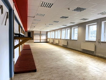 místnost č. 232 - Pronájem kancelářských prostor 416 m², Rožnov pod Radhoštěm