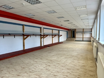 Pronájem kancelářských prostor 416 m², Rožnov pod Radhoštěm