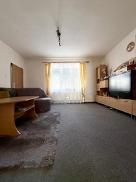 Prodej domu 214 m², Újezdeček