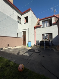Prodej domu 214 m², Újezdeček