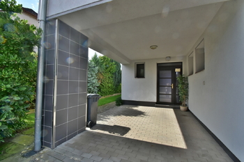 Pronájem domu 81 m², Hradec Králové