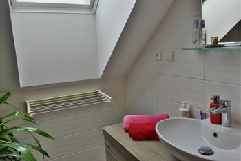 Pronájem domu 81 m², Hradec Králové