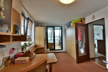 Pronájem domu 81 m², Hradec Králové
