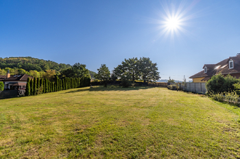 Prodej pozemku 1500 m², Týnec nad Sázavou