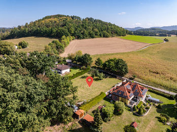 Prodej pozemku 1500 m², Týnec nad Sázavou
