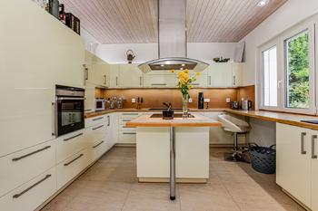Prodej domu 538 m², Předslavice