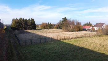 oploceno - Prodej pozemku 1560 m², Třinec