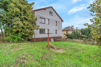 Prodej domu 260 m², Stará Paka