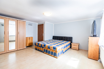 Ložnice - Prodej domu 134 m², Peruc