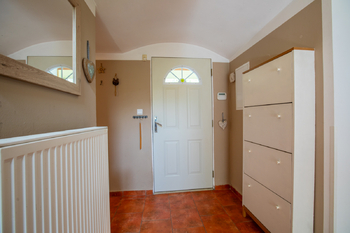 Chodba - Prodej domu 134 m², Peruc