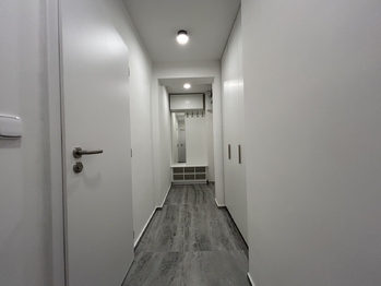 Chodba - Pronájem bytu 2+1 v osobním vlastnictví 54 m², Mladá Boleslav