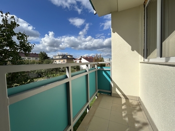 Lodžie - Pronájem bytu 2+1 v osobním vlastnictví 54 m², Mladá Boleslav