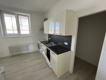 Pronájem bytu 2+1 v osobním vlastnictví 70 m², Zlín