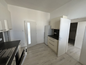 Pronájem bytu 2+1 v osobním vlastnictví 70 m², Zlín