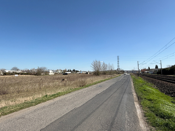 Prodej pozemku 1000 m², Mělník