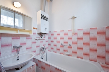 Byt 2 - Prodej domu 212 m², Aš