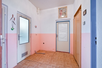 Byt 3 - Prodej domu 212 m², Aš