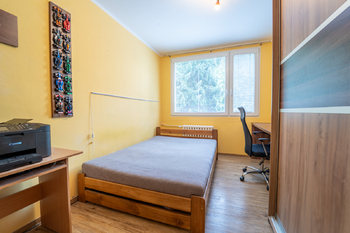 2x místnost - Prodej bytu 3+1 v osobním vlastnictví 72 m², Kolín