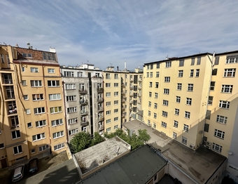 Prodej bytu 2+kk v osobním vlastnictví 41 m², Praha 3 - Vinohrady