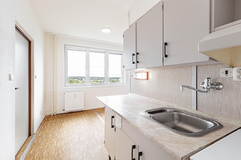 Kuchyně. - Pronájem bytu 1+1 v osobním vlastnictví 44 m², Jindřichův Hradec