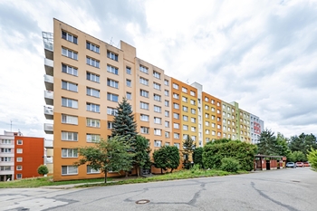 Budova. - Pronájem bytu 1+1 v osobním vlastnictví 44 m², Jindřichův Hradec 