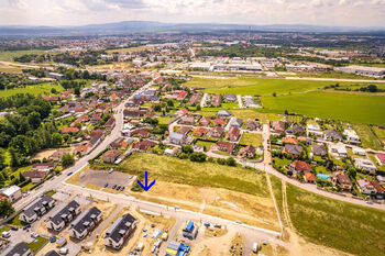 Prodej pozemku 834 m², Vráto