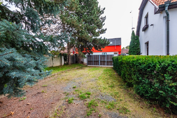 Prodej domu 344 m², Zdiby