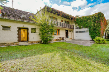 Prodej domu 437 m², Vrčeň