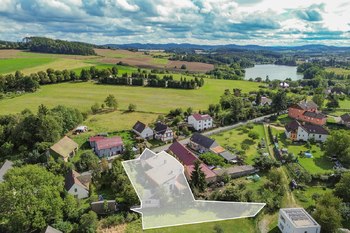 Prodej domu 437 m², Vrčeň
