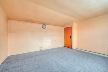 Prodej domu 437 m², Vrčeň