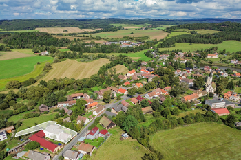 Prodej domu 437 m², Vrčeň