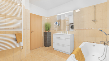 Prodej bytu 2+kk v osobním vlastnictví 67 m², Praha 9 - Prosek