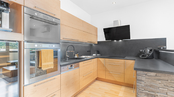 Prodej bytu 2+kk v osobním vlastnictví 67 m², Praha 9 - Prosek