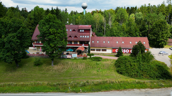 Prodej ubytovacího zařízení 2000 m², Lesní Hluboké
