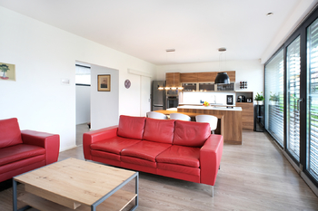 Obývací pokoj - Prodej domu 130 m², Vřesina