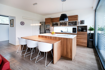 Obývací pokoj - Prodej domu 130 m², Vřesina