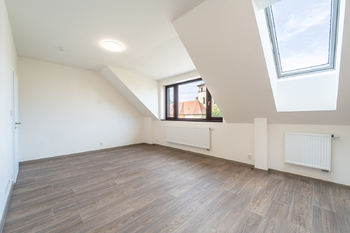 Obývací pokoj - Pronájem bytu 2+kk 51 m², Unhošť
