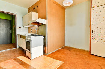 +420 739 604 767 I www.vaclavadamcik.cz I vaclav.adamcik@re-max.cz I prodej bytu Ostrava - Prodej bytu 1+1 v družstevním vlastnictví 39 m², Ostrava