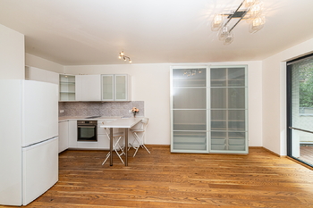 Pronájem bytu 1+kk v osobním vlastnictví 38 m², Praha 8 - Libeň