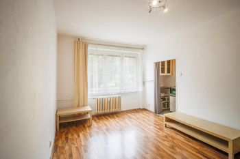 Petr Sonnenschein⎟+420 778 750 999⎟RE/MAX Centrum - Pronájem bytu 1+kk v osobním vlastnictví 25 m², Ostrava 