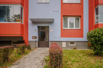 Petr Sonnenschein⎟+420 778 750 999⎟RE/MAX Centrum - Pronájem bytu 1+kk v osobním vlastnictví 25 m², Ostrava