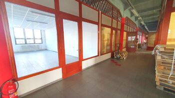 Pronájem obchodních prostor 41 m², Pelhřimov