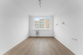Prodej bytu 3+1 v družstevním vlastnictví 78 m², Praha 8 - Kobylisy