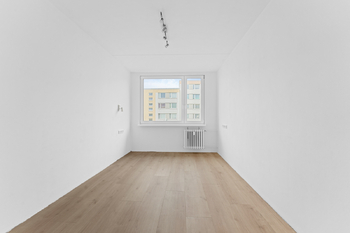 Prodej bytu 3+1 v družstevním vlastnictví 78 m², Praha 8 - Kobylisy