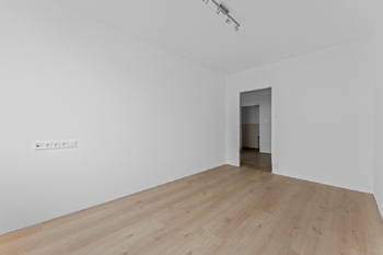Prodej bytu 3+1 v družstevním vlastnictví 78 m², Praha 8 - Kobylisy