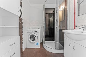 Prodej bytu 3+1 v družstevním vlastnictví 78 m², Praha 8 - Kobylisy