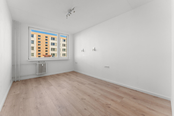 Prodej bytu 3+1 v osobním vlastnictví 81 m², Praha 8 - Kobylisy