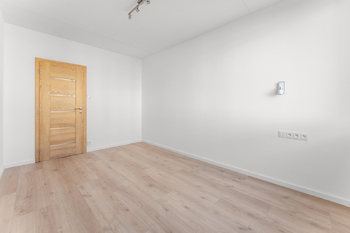 Prodej bytu 3+1 v osobním vlastnictví 81 m², Praha 8 - Kobylisy