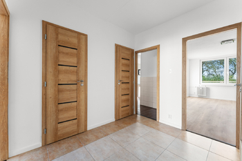 Prodej bytu 3+1 v osobním vlastnictví 81 m², Praha 8 - Kobylisy